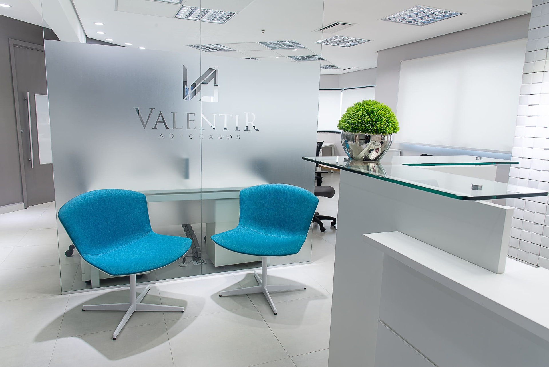 Fotografia do projeto Projeto de Arquitetura Corporativo Escritório Advocacia - Valentir da Parm Arquitetura