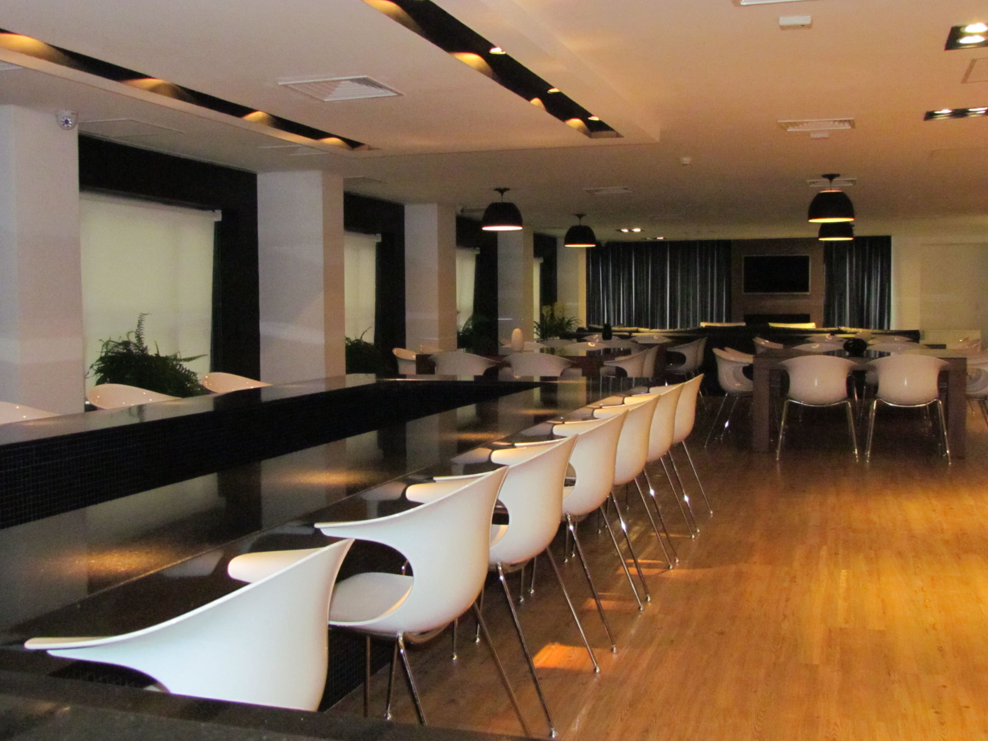 Fotografia 7 do projeto Projeto de Arquitetura Corporativo Espaço Gourmet - Seguros Unimed